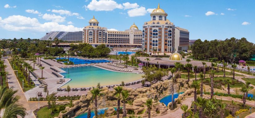 Svajojate apie pavasario atostogas Turkijoje 2021 metais? Siūlome poilsį keliautojų pamėgtuose Delphin tinklo viešbučiuose! 