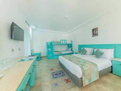 Sunrise Royal Makadi Aqua Resort 5*